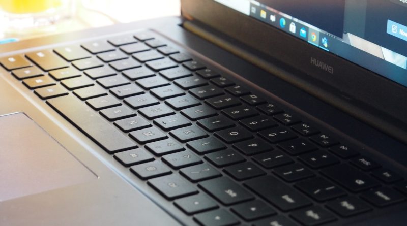 Klawiatura laptopa - prawo do rozłączenia